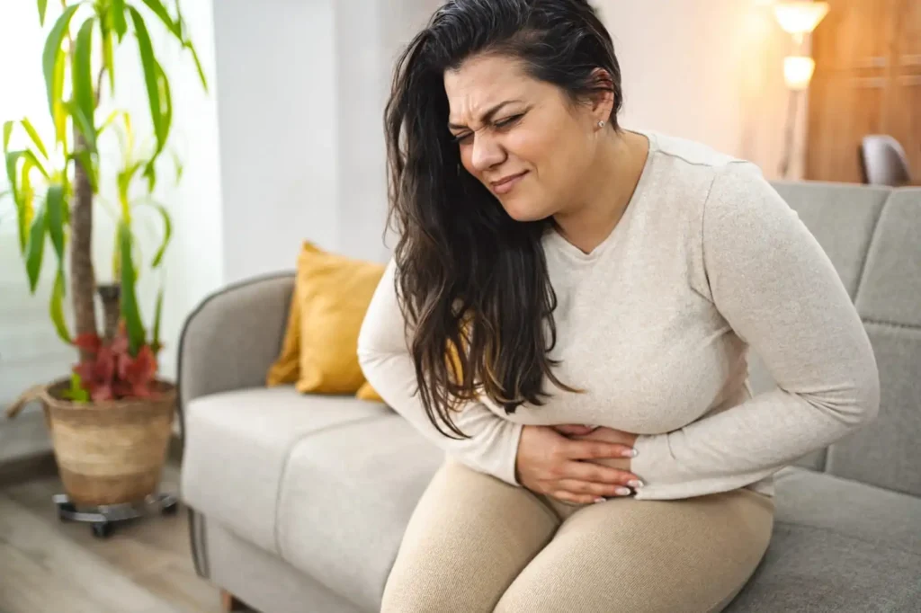 पेडू में दर्द क्यों होता है और इसका इलाज