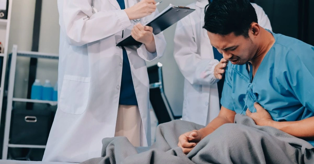 best hernia surgeon in indore providing quick relief from hernia pain