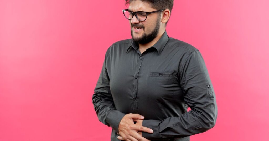 पेट के दाईं ओर दर्द के कारण और इलाज इंदौर