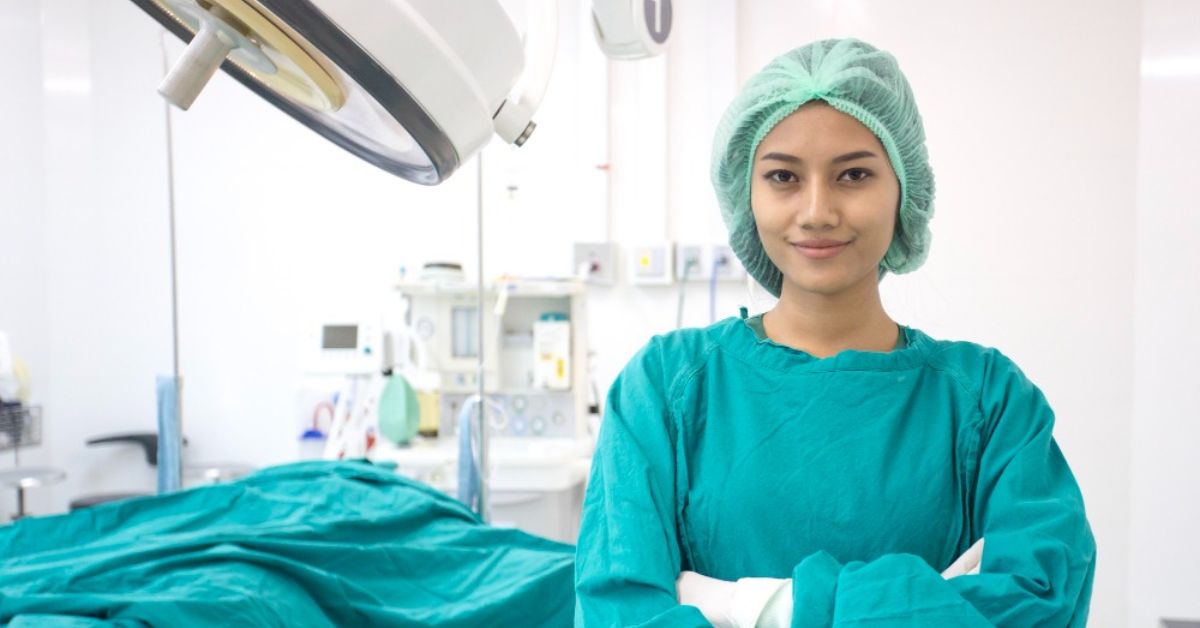 Skilled cancer surgeons in Indore improving recovery with advanced cancer management treatment